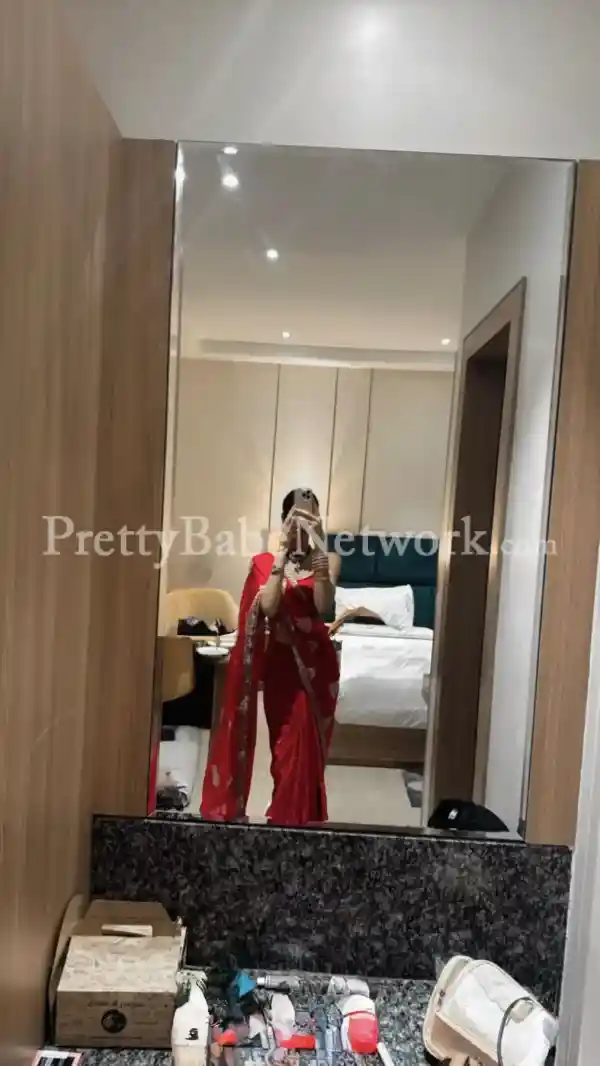 Independent College Call Girl in Gurgaon Kanika for Cam Shows & Hookups