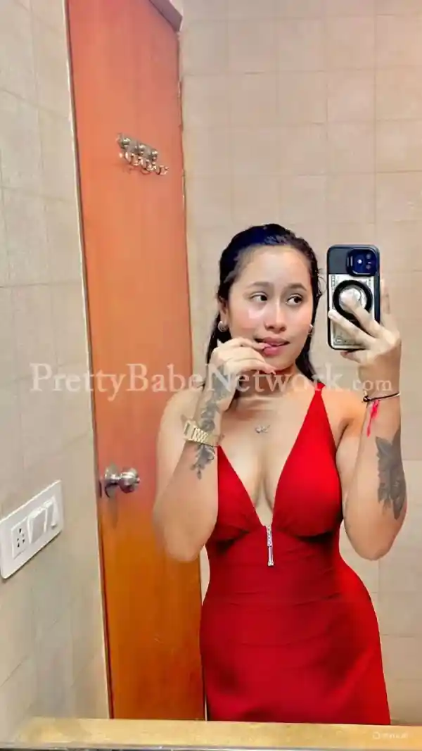 Blonde Independent Escort from Mumbai Kavya in Manesar, Gurgaon