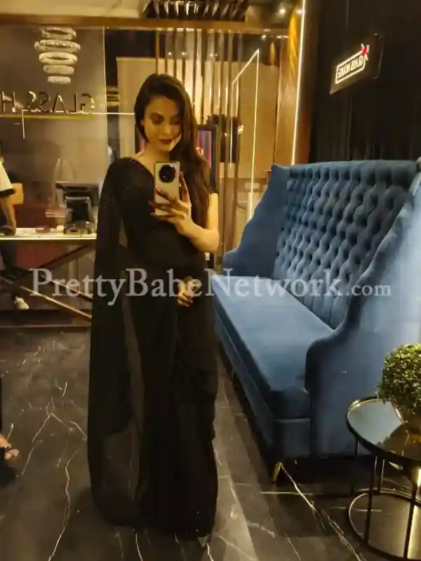 Myself Riya- Young College Call Girl Available for Incalls & Outcalls in Gurgaon