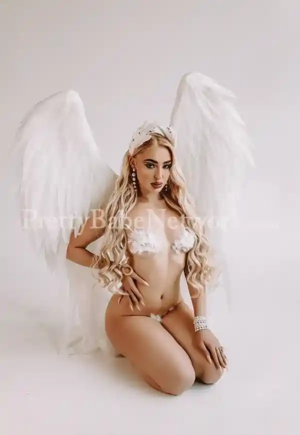 Plan Our Sex Date Tonight! I'm Amina Insta Ukrainian Celeb & Escort in Gurgaon Sector 103