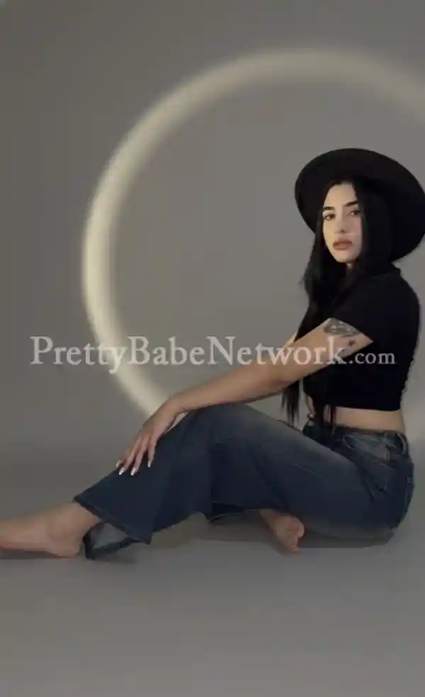 Grace Lopez, Colombian Celebrity Turned Escort Landed in Gurgaon Sector 106! Best Sex