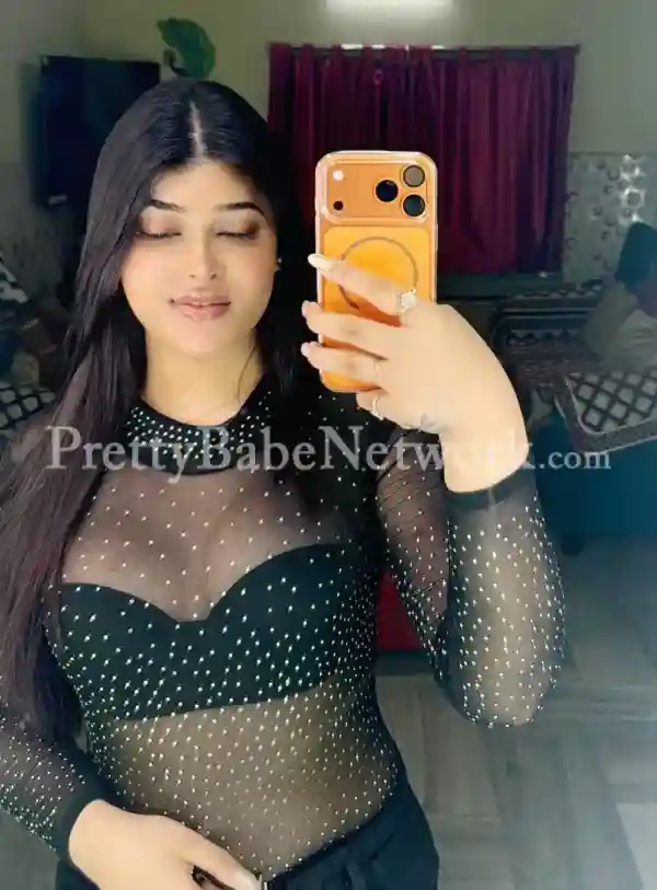 I'm Parul- Model Call Girl in Sushant Lok Phase 1, Gurgaon! Come for Intimate Hookup Night