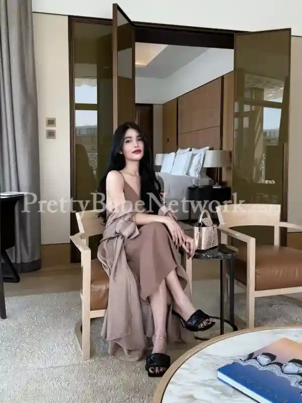 New in Gurgaon Japanese Escort & Model Kairi Available for GFE & Sex Meets