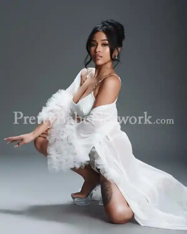 I'm Lyca Filipino Escort in Hilton Hotel, Gurgaon Offering GFE & Exclusive Services