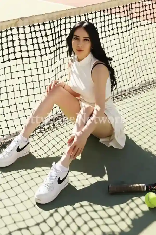 New in Gurgaon, Malika Uzbek Escort near Palam Vihar! Plan a Hookup Tonight