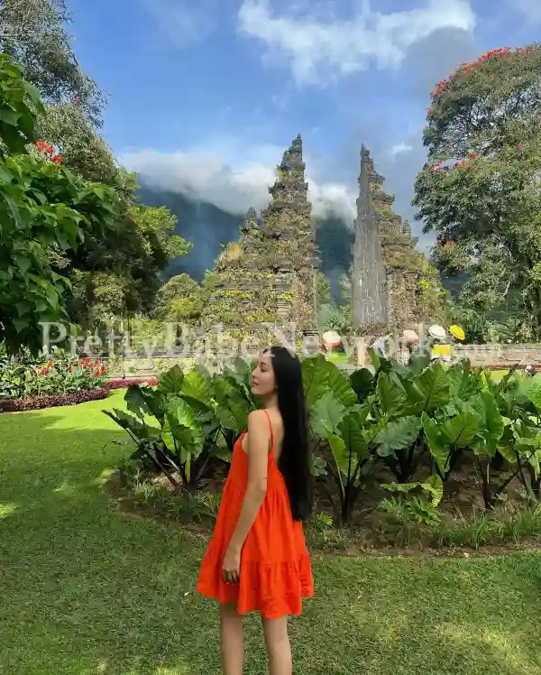 Malaysian Call Girl in Grand Hyatt, Gurgaon for Sensual Relaxation