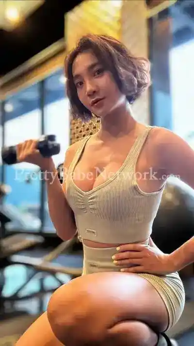 Diana - Hottest Vietnamese Escort in Gurgaon | High-End Services