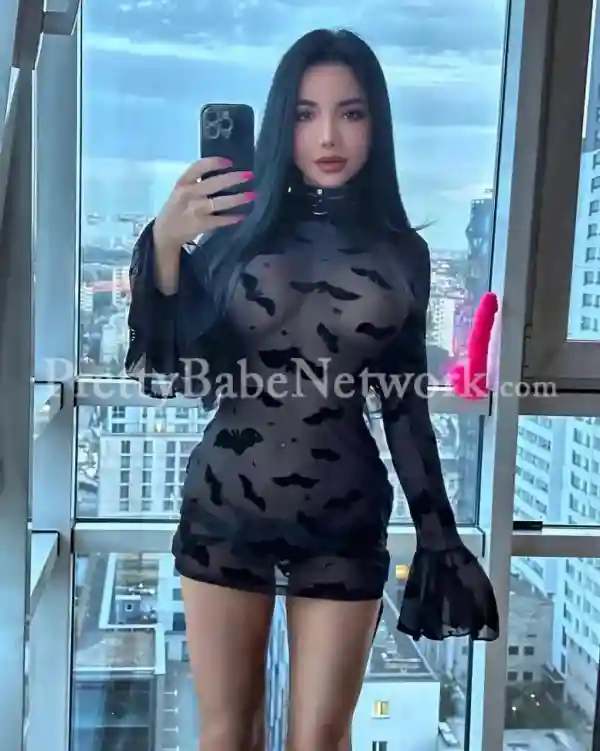 Mayumi- Filipino Masseuse Escort in South City 1, Gurgaon! Full Service & Massage