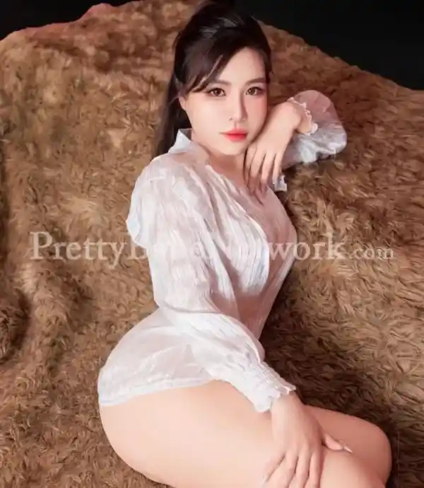 Niratcha - Ideal Masseuse & Thai Call Girl Currently in Gurgaon Sector 42