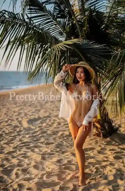 Call Malaysian Escort in Gurgaon Sector 22 Bymtu for Luxury Services