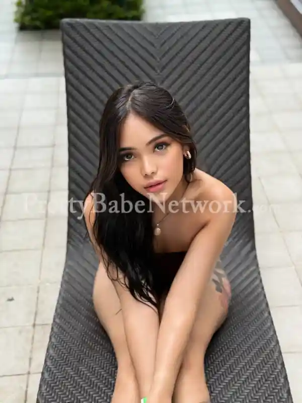 I'm Daniela- OnlyFans Model & Spanish Escort near Gurgaon Sector 54 for Sexual Encounters