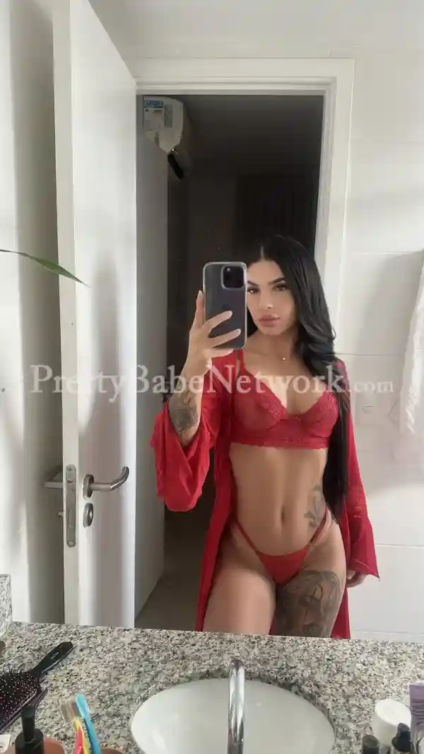 WhatsApp Raquel for Steamy Orgasms! Brazilian Escort near DLF Phase 4, Gurgaon