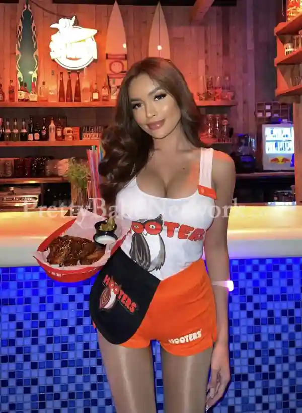 Meet Model Cum Spanish Escort Valeria Offering Dating & Escort Services in Gurgaon