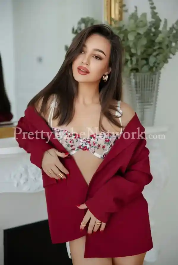 Genuine Model Dasha Russian Escort Arriving Gurgaon Sector 103! Advance Bookings