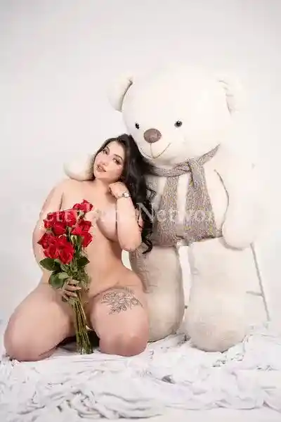 100% Genuine Russian Call Girl in MG Road, Gurgaon! Incalls & Outcalls