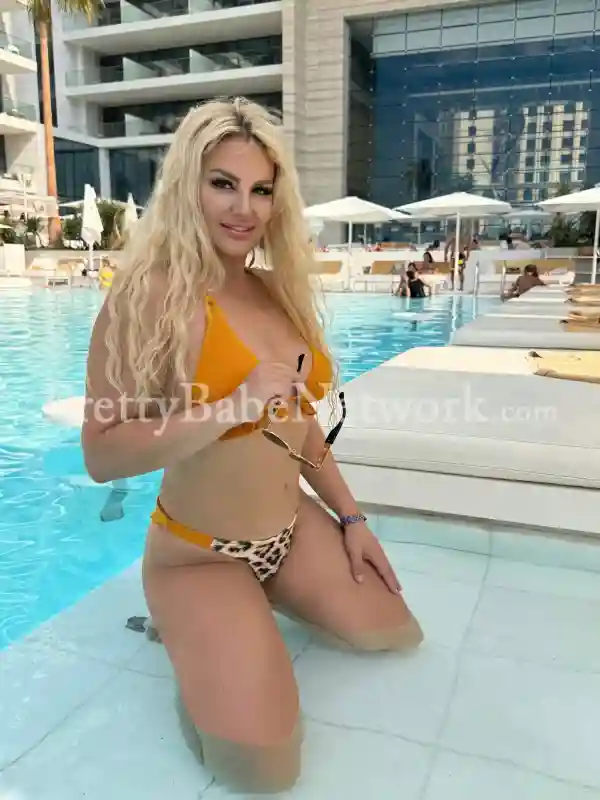 Yanna- Russian Escort near Sushant Lok Phase 2, Gurgaon for GFE & Erotic Services