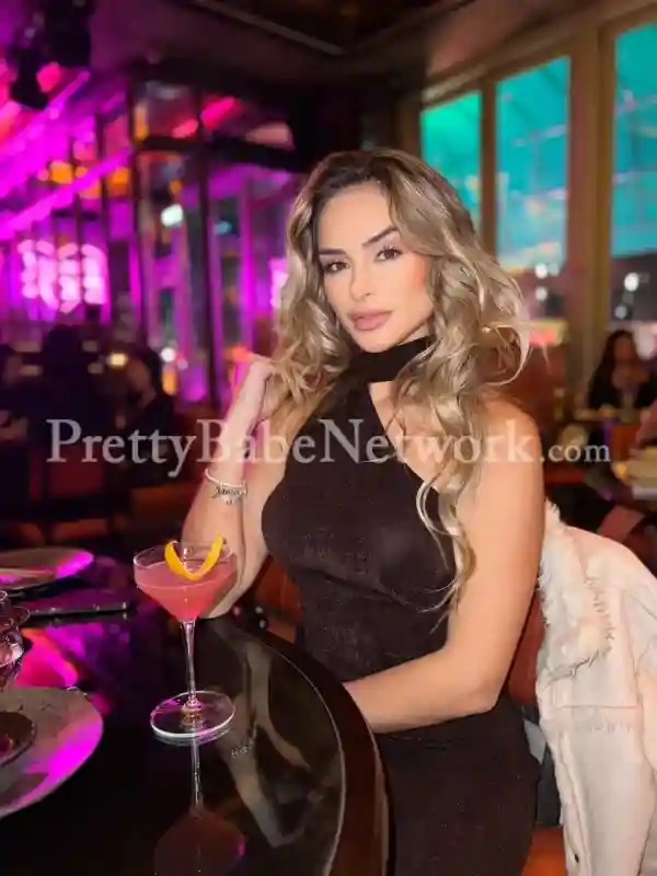 First Time in Gurgaon Brazilian Escort Alice Offers High-Class Sexual Services