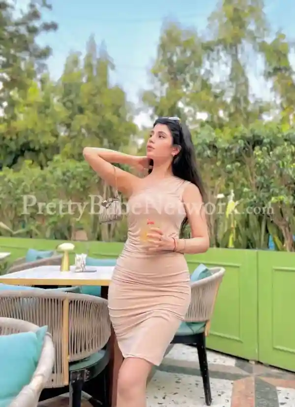 High-End Model Call Girl in Gurgaon Priya is Here to Offer Best Hookup Services