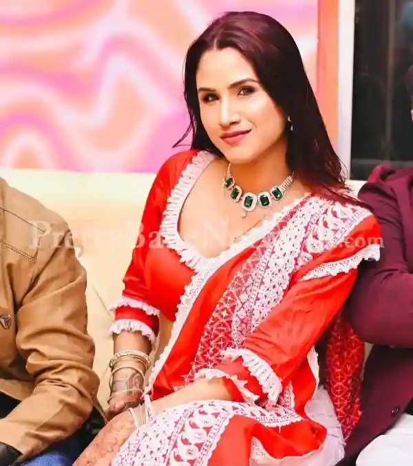 Meet Me at Sector 31, and I'll Become Your Favorite Bhabhi Call Girl in Gurgaon